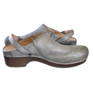 Dansko Grey Clogs Sz 40 9.5-10